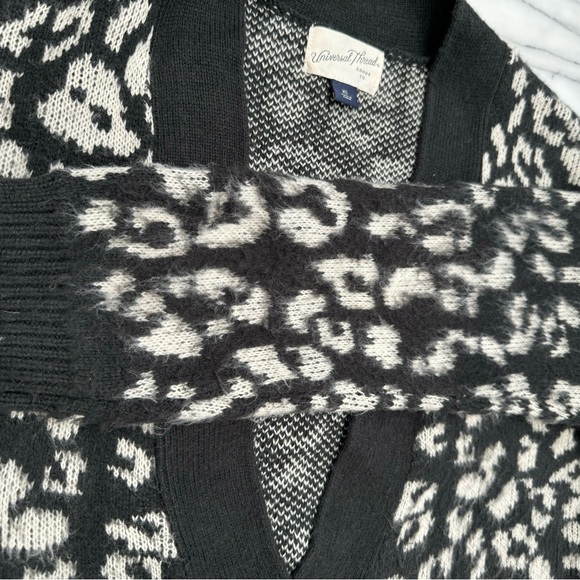 🐆 Soft Leopard Print Cardigan - Universal Thread™ - Picture 5 of 9